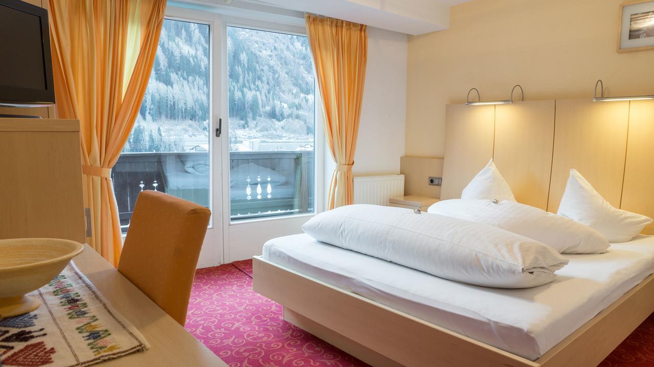 Haus Battisti Hotell Sankt Anton am Arlberg Exteriör bild